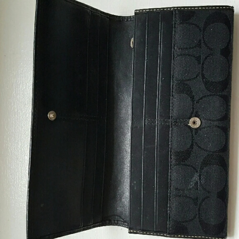 Coach black long wallet - Picture 2 of 3